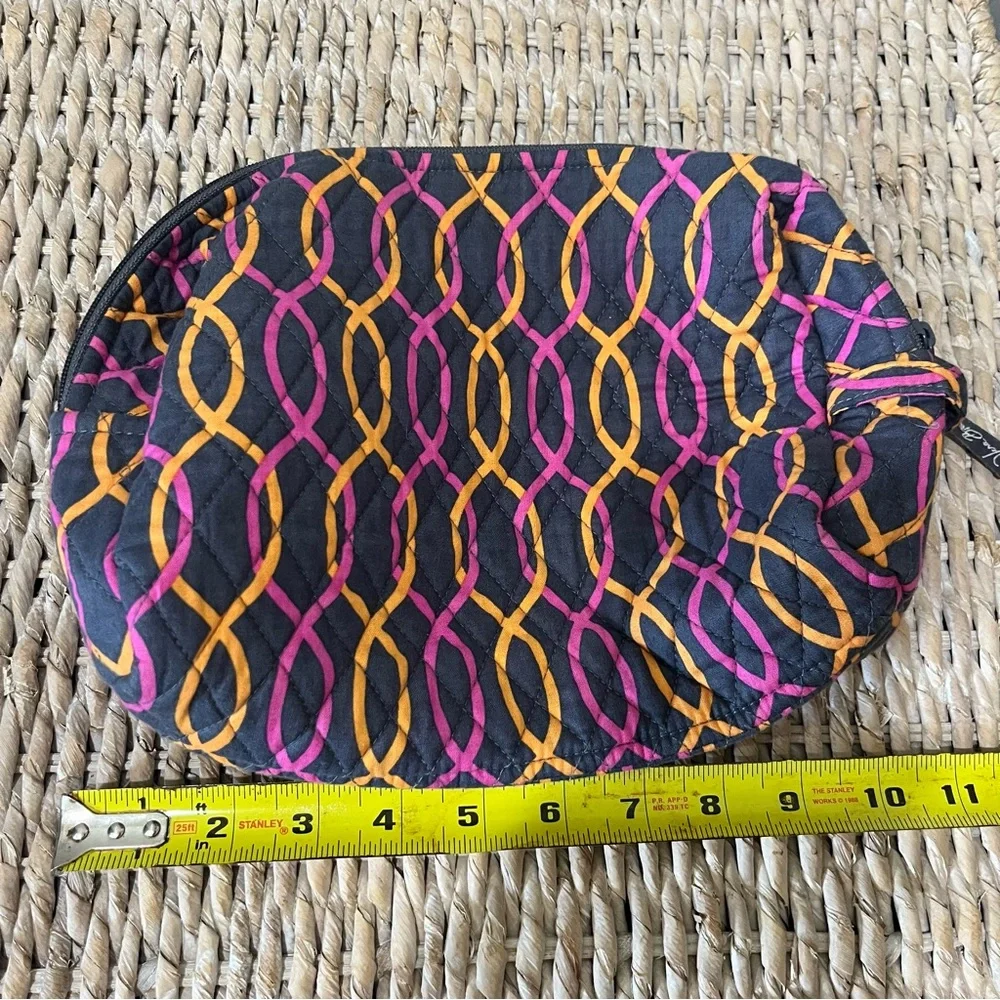 VERA BRADLEY‎ Woman's Floral Geometric Cosmetic Makeup Bag Orange Pink Gray.